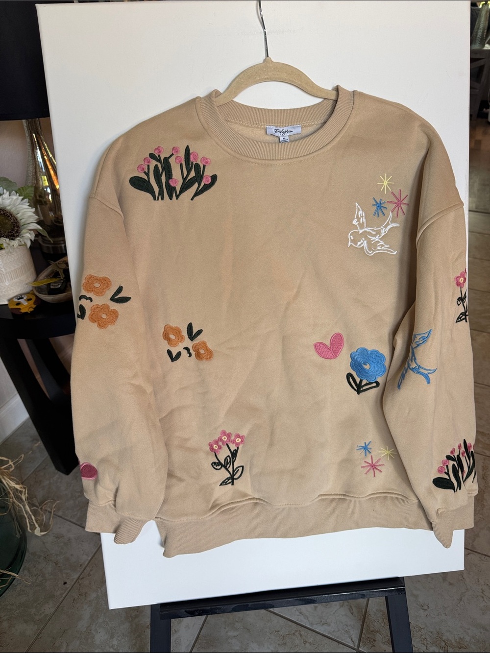 Polagram Oversized Beige Floral Embroidered Sweatshirt  NWT